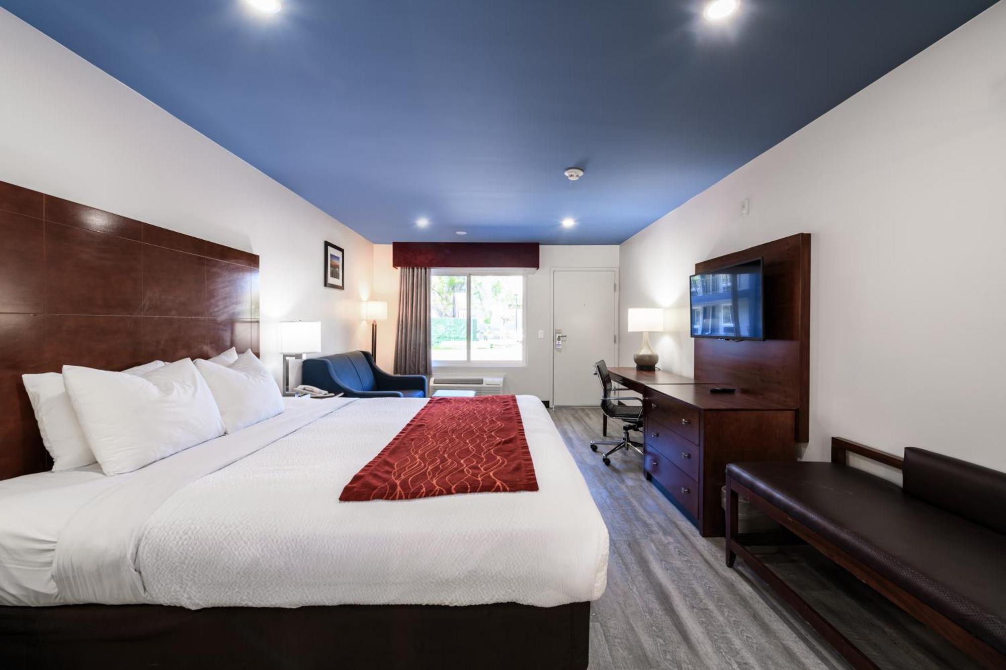 Hyland Inn Near Pasadena Civic Center Екстериор снимка