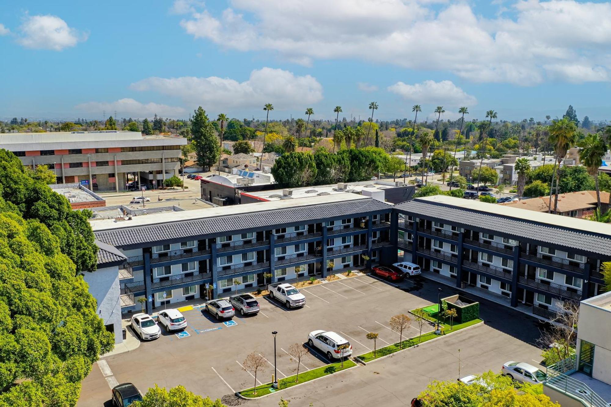 Hyland Inn Near Pasadena Civic Center Екстериор снимка