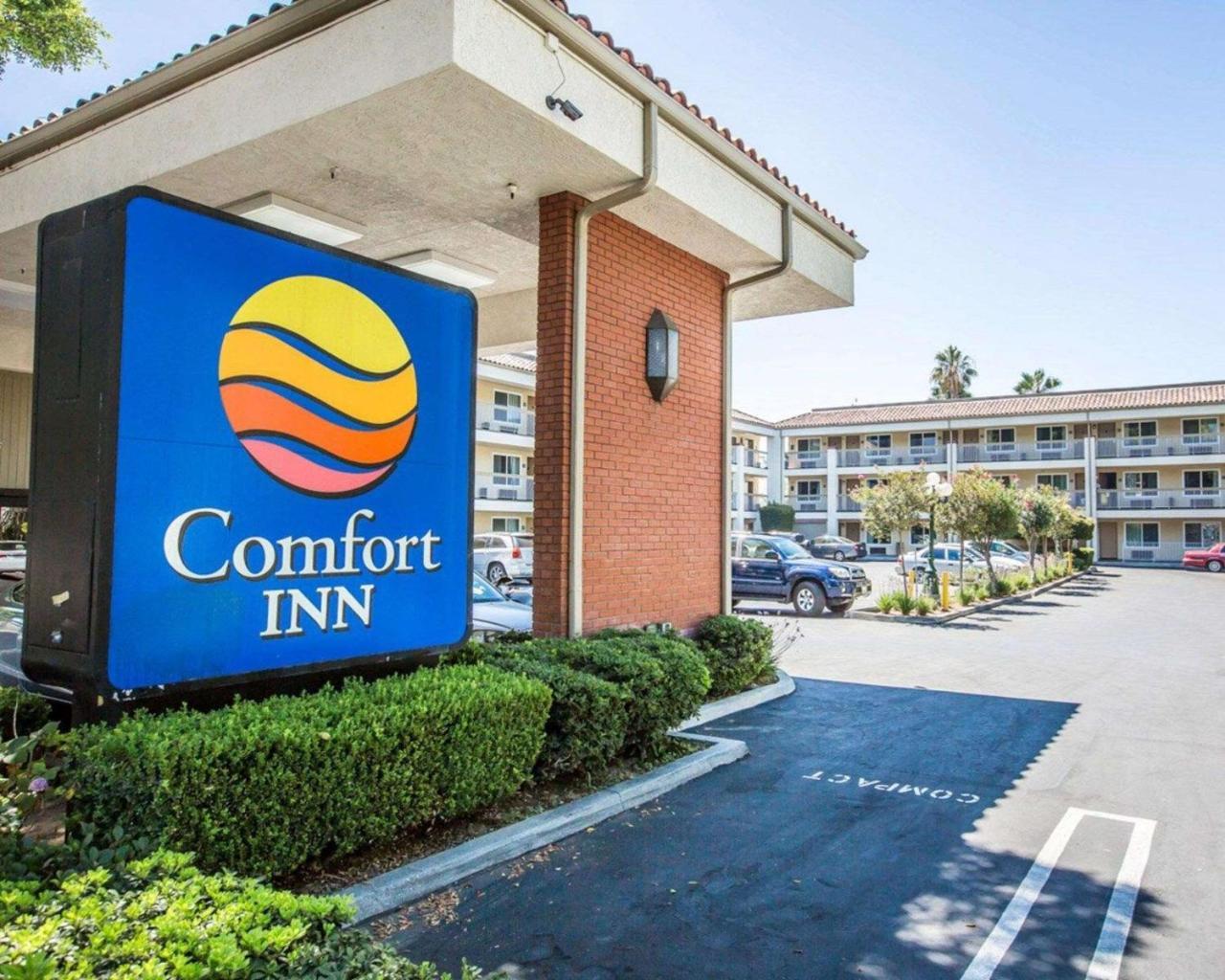 Hyland Inn Near Pasadena Civic Center Екстериор снимка