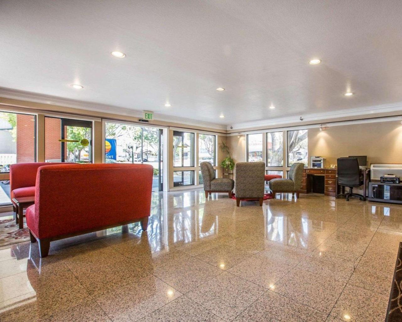 Hyland Inn Near Pasadena Civic Center Екстериор снимка